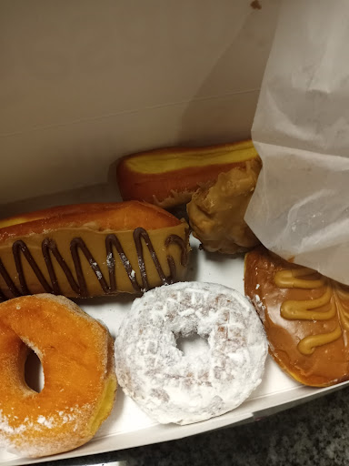 Donut Shop «Sesame Donuts Tigard», reviews and photos, 11945 SW Pacific Hwy, Tigard, OR 97223, USA