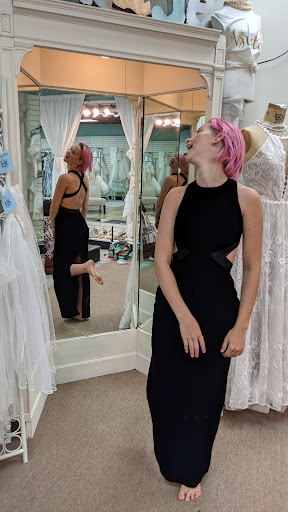 Bridal Shop «Newfangled Bride & Formals», reviews and photos, 829 W Main St, Salem, VA 24153, USA