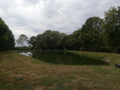 Le lavoir à Fontenay-sur-Vègre