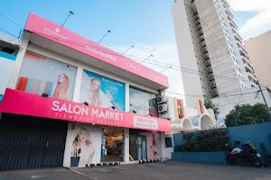 Salon Market - Casa Central image
