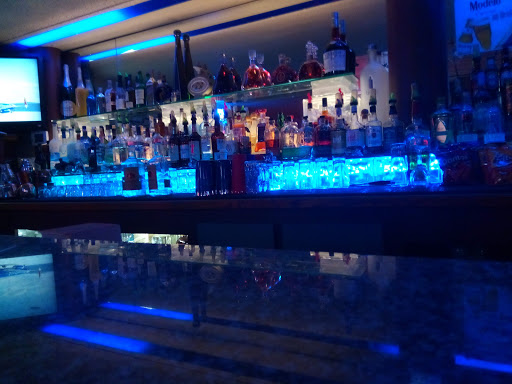 Shopping Mall «Shoreview Shopping Ctr», reviews and photos, 400 S Norfolk St, San Mateo, CA 94401, USA