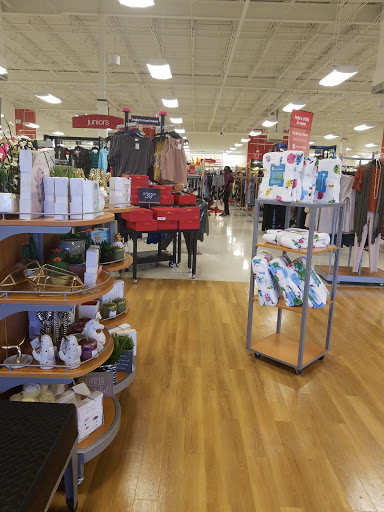 Department Store «T.J. Maxx», reviews and photos, 1300 Shingle Creek Xing, Brooklyn Center, MN 55430, USA