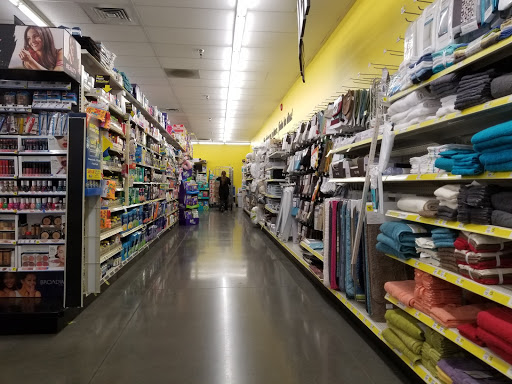 Home Goods Store «Dollar General», reviews and photos, 550 E Elm Ave, Coalinga, CA 93210, USA