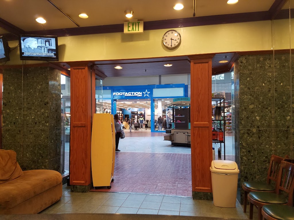 Charleys Cheesesteaks 84119