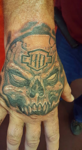 Tattoo Shop «Tattoo Frenzy Inc», reviews and photos, 127 Merrick Rd, Amityville, NY 11701, USA