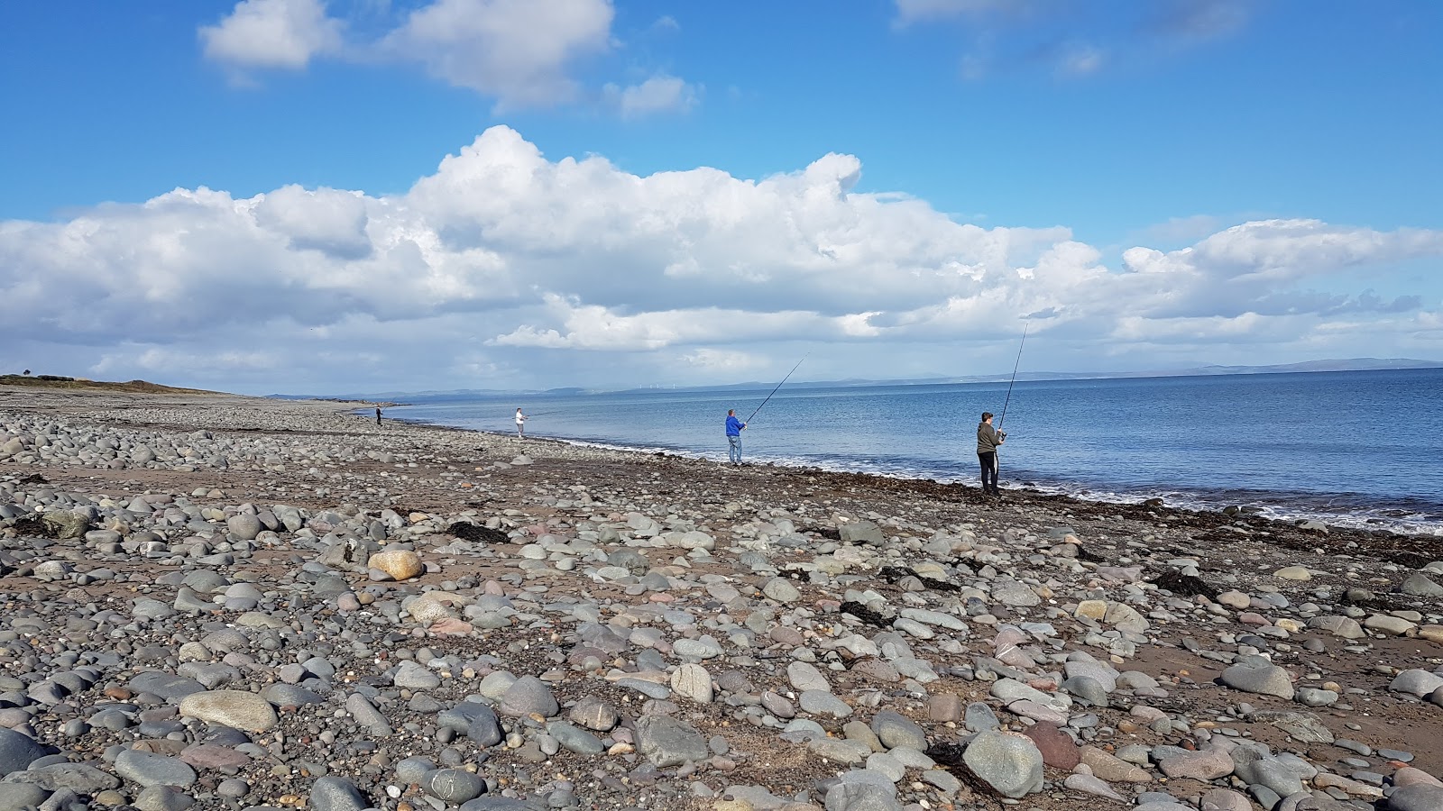 Foto von Terally Bay Beach mit graue kiesel Oberfläche