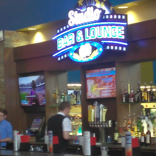 Shopping Mall «The Mall at Partridge Creek», reviews and photos, 17420 Hall Rd, Charter Twp of Clinton, MI 48038, USA