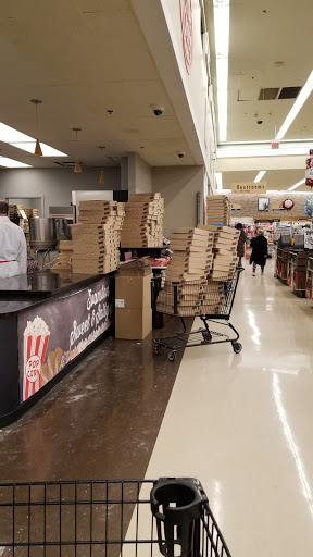 Grocery Store «Jewel-Osco», reviews and photos, 2485 Howard St, Evanston, IL 60202, USA