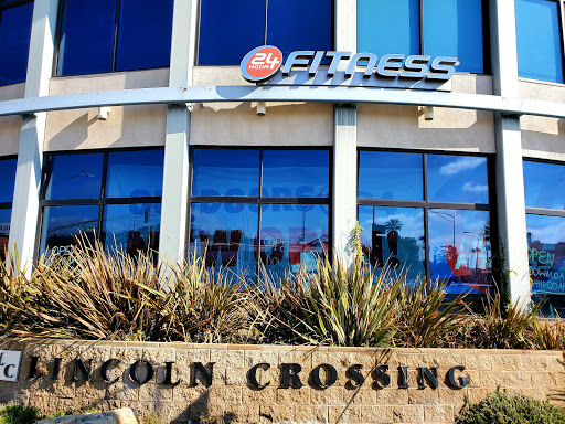 Gym «24 Hour Fitness», reviews and photos, 2180 Lincoln Ave, Altadena, CA 91001, USA