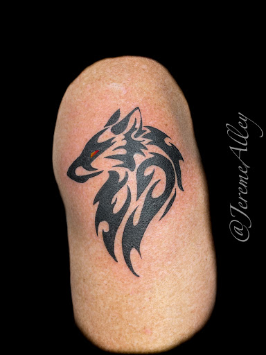 Explore mother of three tattoo ideas, creative tattoo ideas in Belmont, available at Phoenix Tattoo