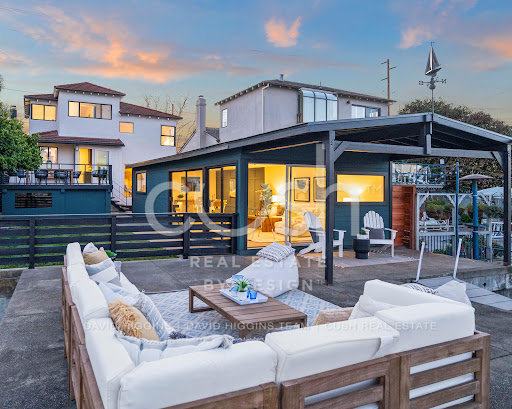 Cush Real Estate image