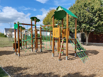 Aire de jeux à Le Plessis-Grammoire