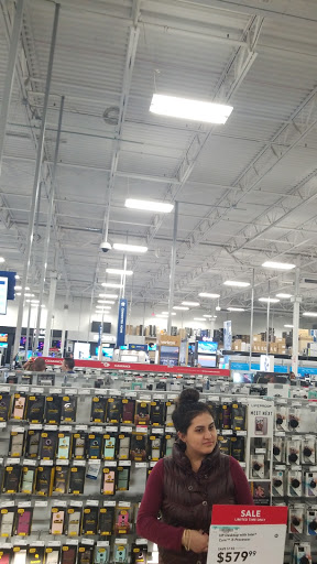 Electronics Store «Best Buy», reviews and photos, 1100-1300 N Galleria Dr, Middletown, NY 10941, USA