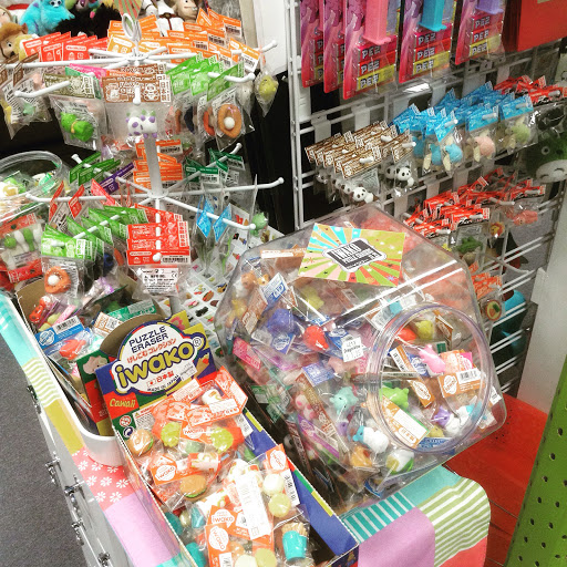 Comic Book Store «DragonVine», reviews and photos, 1859 Pioneer Pkwy E, Springfield, OR 97477, USA