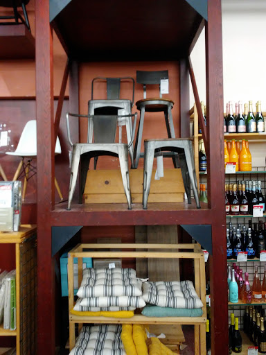 Furniture Store «Cost Plus World Market», reviews and photos, 1725 Maple Ave, Evanston, IL 60201, USA