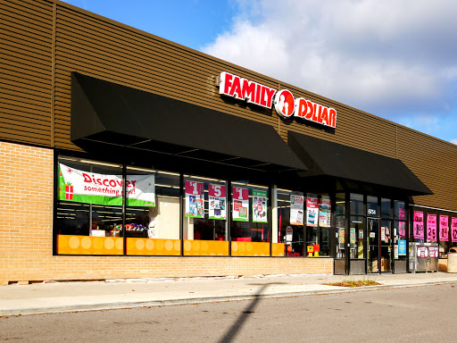 FAMILY DOLLAR, 6754 Barrington Rd, Hanover Park, IL 60133, USA, 