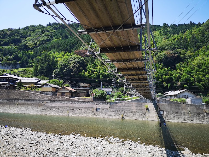 高瀬の吊橋-南