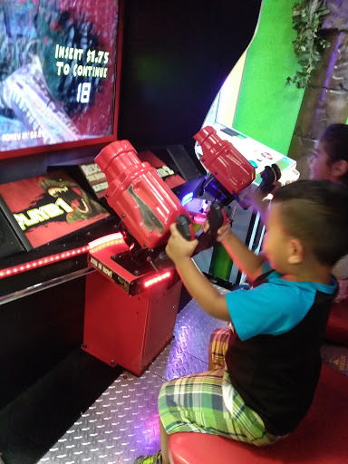 Bowling Alley «Gainesville Bowling Center», reviews and photos, 2317 Browns Bridge Rd, Gainesville, GA 30504, USA