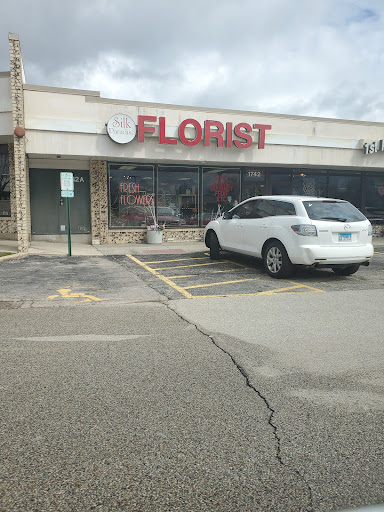 Paradise Florist, 1742 W Algonquin Rd, Hoffman Estates, IL 60192, USA, 