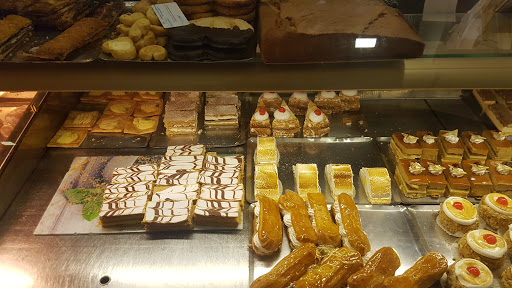 Pastelería Blanco Y Azul Ovalo en Lorca, Murcia