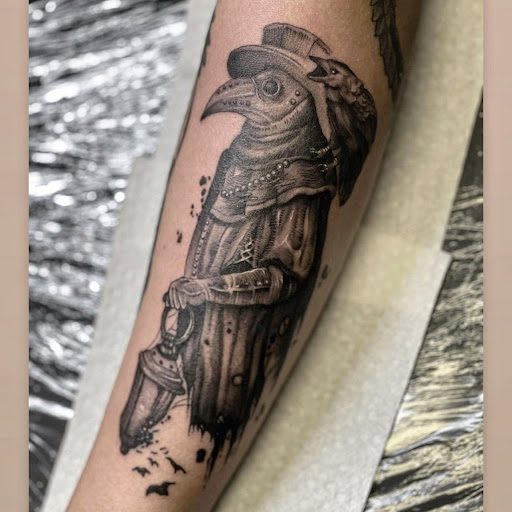 Explore silver line tattoo ideas, creative tattoo ideas in Vienna, available at Vienna Tattoo Studio