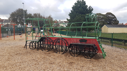 Bransbury Park Playground