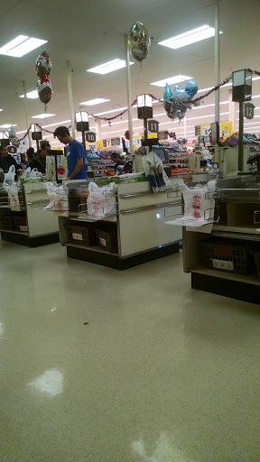 Grocery Store «Giant Food Stores», reviews and photos, 550 Centerville Rd, Lancaster, PA 17601, USA