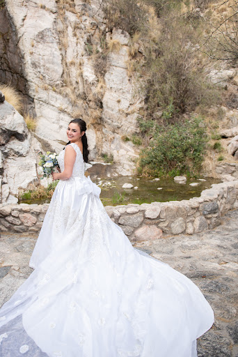 Bridal Shop «Hem and Her Bridal», reviews and photos, 4004 N Stone Ave, Tucson, AZ 85705, USA