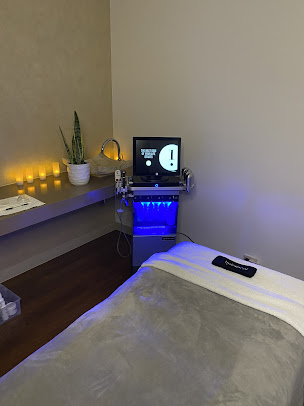 حلول تجديد شباب الجسم والجلد - Body and Skin Rejuvenating Solutions