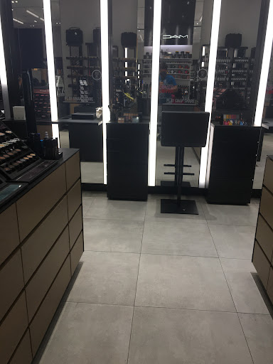 Cosmetics Store «MAC Cosmetics», reviews and photos, 3333 Bristol St, Costa Mesa, CA 92626, USA