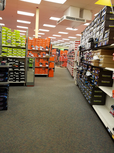 Shoe Store «Shoe Carnival», reviews and photos, 3247 N Pleasantburg Dr, Greenville, SC 29609, USA