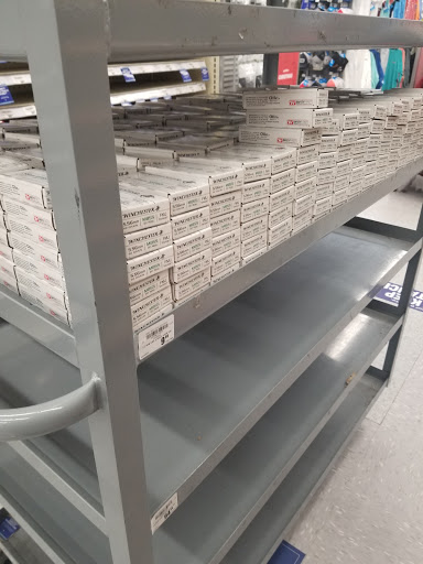 Sporting Goods Store «Academy Sports + Outdoors», reviews and photos, 1414 N Loop 336 W, Conroe, TX 77304, USA