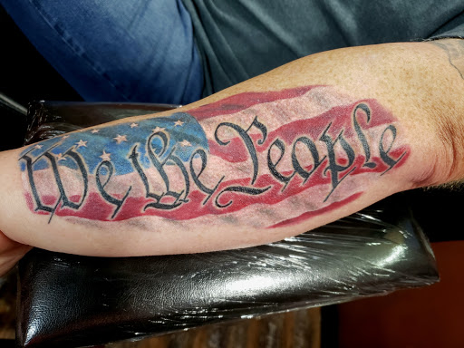 Tattoo Shop «Symbolic Tattoo», reviews and photos, 551 W Douglas Ave, Wichita, KS 67201, USA