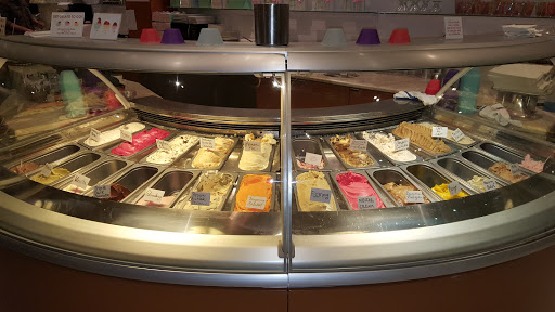 Dessert Shop «Sucré», reviews and photos, 3025 Magazine St, New Orleans, LA 70115, USA