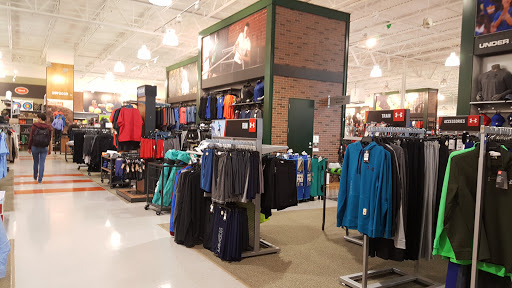 DICK'S Sporting Goods