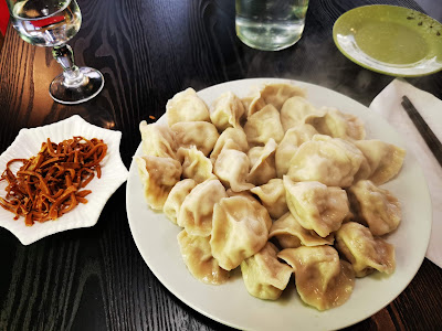 Ji Bai He（吉百合） à Paris