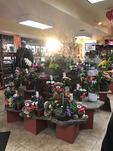 Florist «Stadium Flowers», reviews and photos, 20728 WA-99, Lynnwood, WA 98036, USA