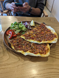 Lahmacun du Restaurant Durum & Brunch à Vincennes - n°5