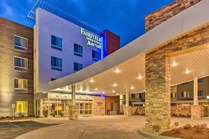 Fairfield Inn & Suites by Marriott St. Louis Westport image