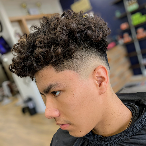 Barber Shop «Ben & Johnny’s Barbershop», reviews and photos, 183 NW 136th Ave, Sunrise, FL 33325, USA