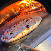 Pizza du Pizzas à emporter Pizza Calypso Vendredi soir à Quincieux - n°19