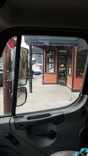 Donut Shop «Mighty-O Donuts Greenlake», reviews and photos, 2110 N 55th St, Seattle, WA 98103, USA