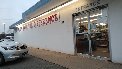 Discount Store «Salvage Discount Store», reviews and photos, 4307 Kernersville Rd, Kernersville, NC 27284, USA