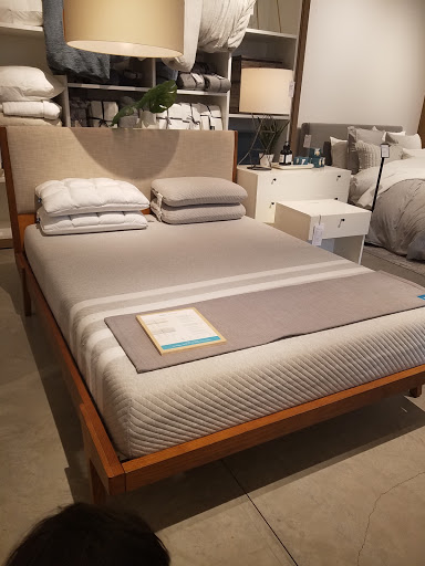 Furniture Store «west elm», reviews and photos, 1 Bellevue Way NE, Bellevue, WA 98004, USA