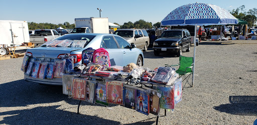 Flea Market «Azalea Flea Market», reviews and photos, 5209 Wilkinson Rd, Richmond, VA 23227, USA
