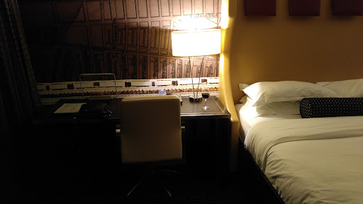 Hotel «Kimpton Nine Zero Hotel», reviews and photos, 90 Tremont St, Boston, MA 02108, USA