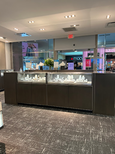 Jewelry Store «Zales - The Diamond Store», reviews and photos, 1101 Melbourne Rd #3, Hurst, TX 76053, USA