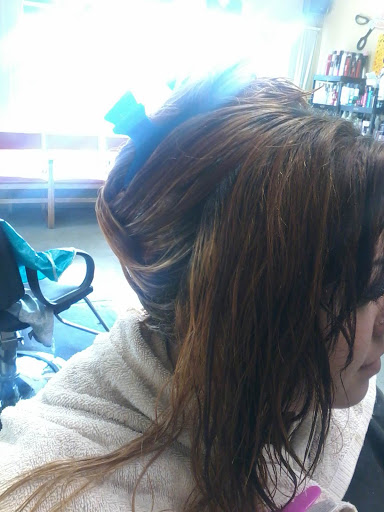 Beauty Salon «Macarena Hair Care Salon», reviews and photos, 4450 E 10th St, Indianapolis, IN 46201, USA