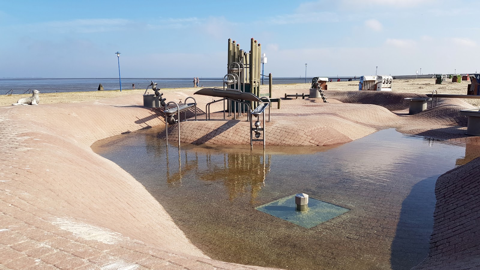 Foto von Badestrand Beach mit türkisfarbenes wasser Oberfläche