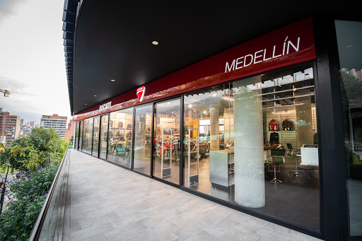 Ducati Store Medellín